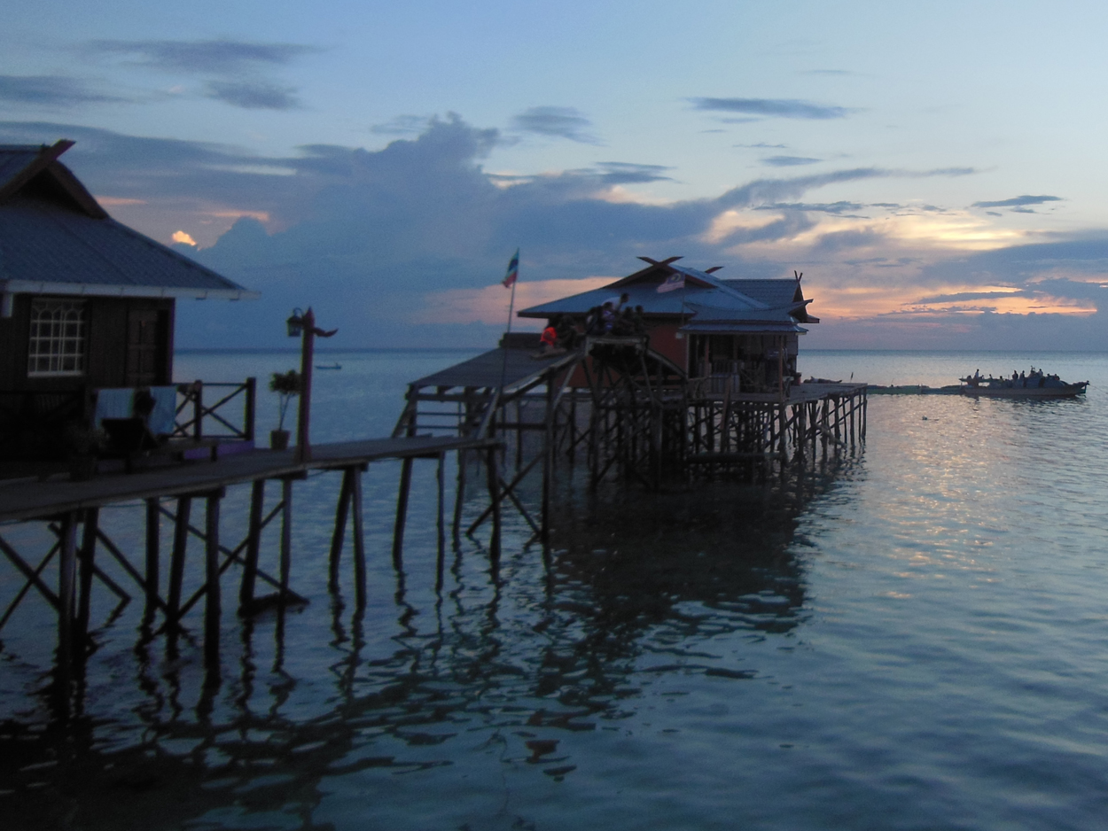 2013-11-11 Billabong Scuba, Mabul 